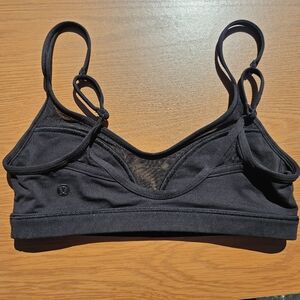 Lululemon Black Sports bra - sz 2
